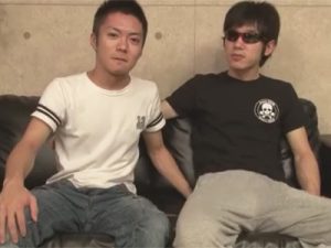 【ゲイ動画】日本人離れした超デカマラに困惑するイケメンがケツマンに根本までペニスをぶち込まれ事後は放心状態…