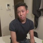 【無修正ゲイ動画】21歳のマイルドヤンキー風の男が電マを使いながらオナニーを楽しむ！